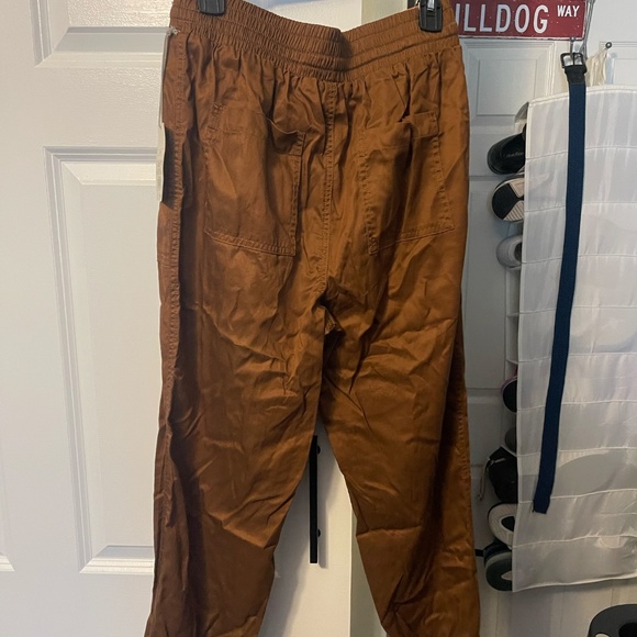 Womens Cargo Pants - Picture 3 of 3